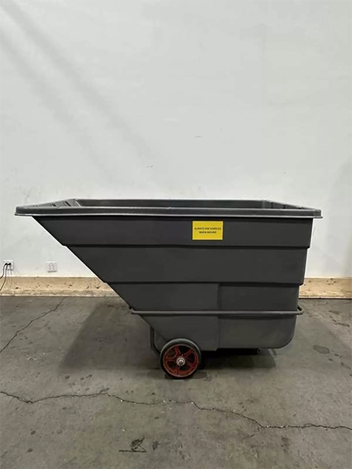 Rubbermaid Heavy Duty Tilt Carts Being Liquidated From A Facility In Seekonk, MA by American Surplus
