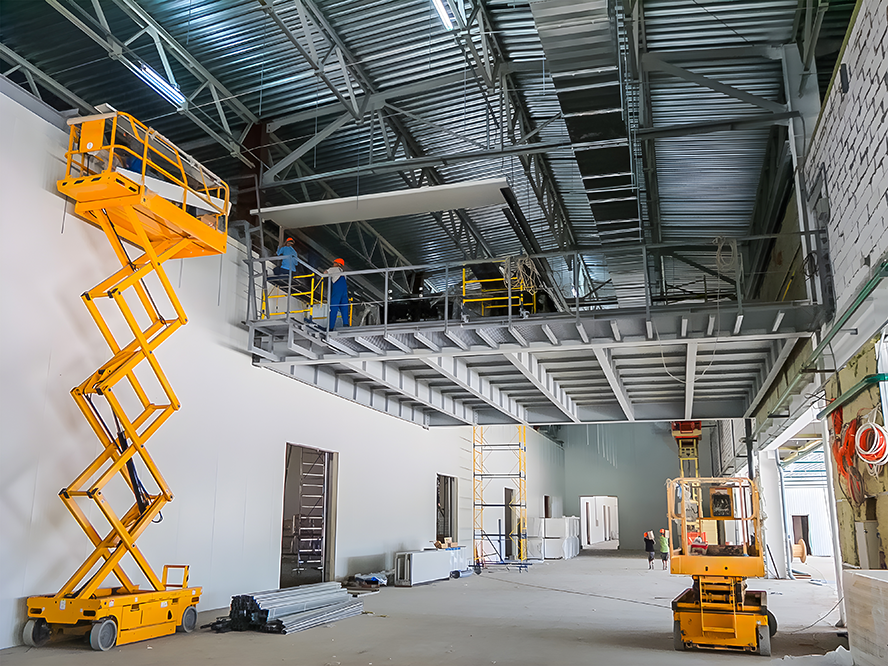 Proper Mezzanine Guardrail Installation on Elevated Platform