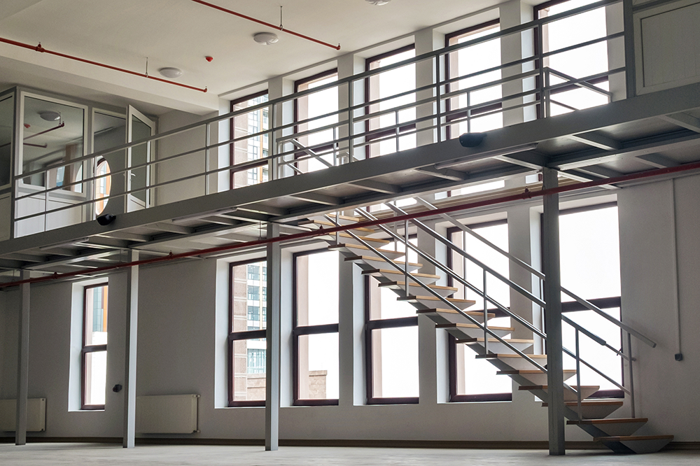 OSHA Compliant Mezzanine Guardrail System