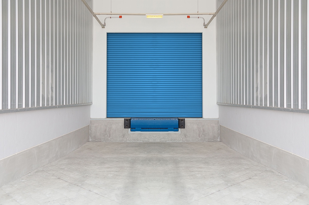 industrial dock leveler
