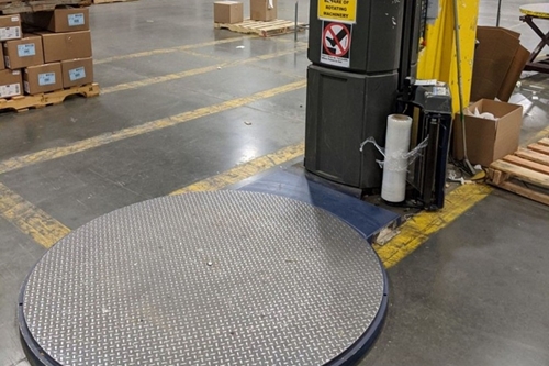 Used Lantech Q-300 Stretch Wrapper