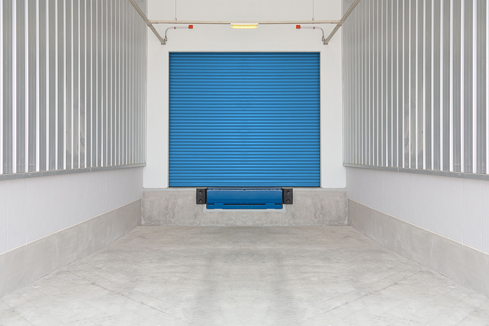 industrial dock leveler