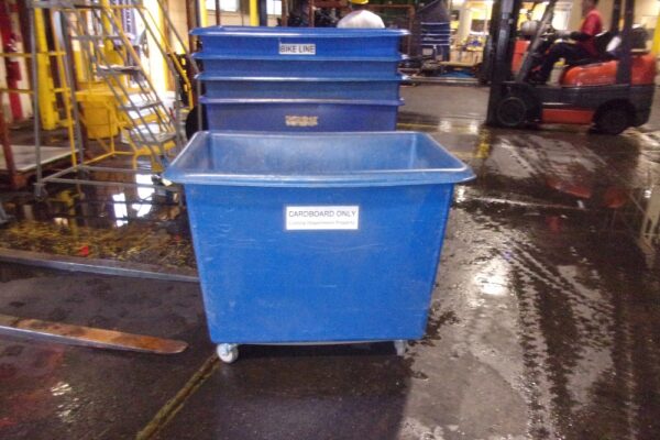 Used Plastic Utility Hopper