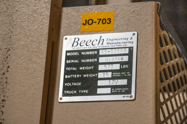 Used Beech SS-4266B Pallet Stackers