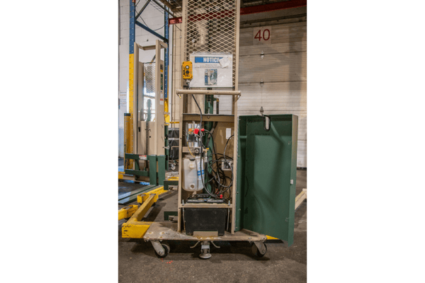Used Beech SS-4266B Pallet Stackers