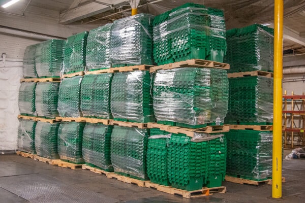 Used Buckhorn Attached Lid Containers For Sale