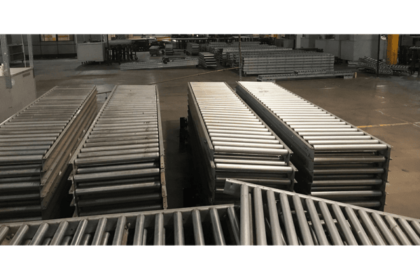 24" Wide Gravity Roller Conveyor