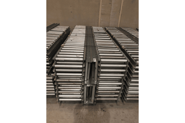 18" Wide Gravity Conveyor - 1.9" Rollers