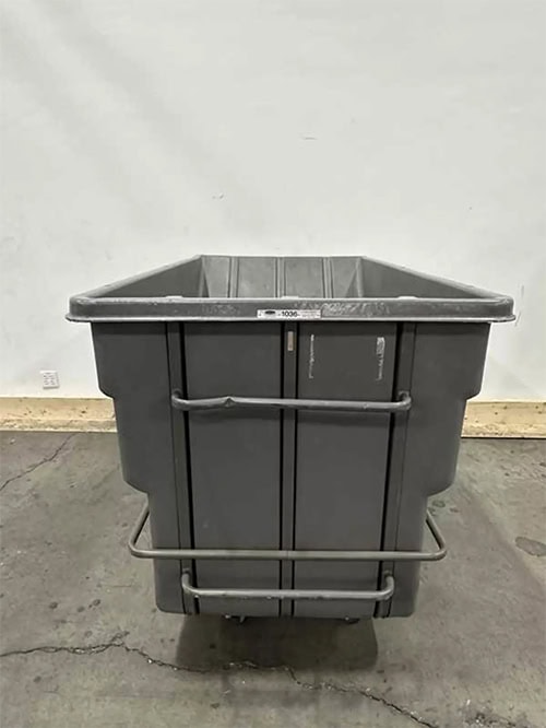 Rubbermaid Heavy Duty Tilt Carts Being Liquidated From A Facility In Seekonk, MA by American Surplus