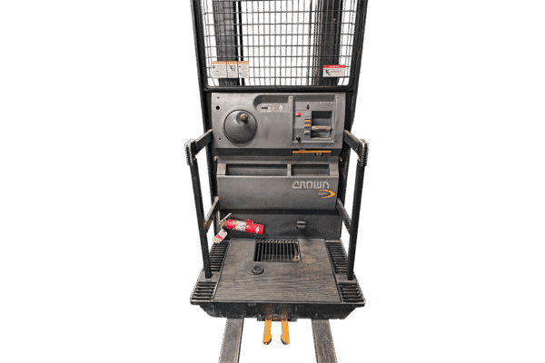 Used Crown SP3510 Stockpicker - Image 3